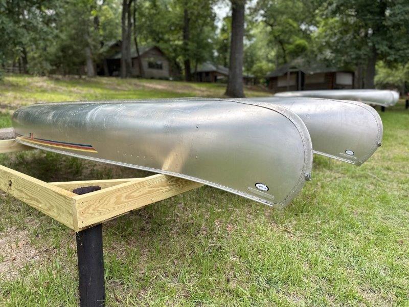 grounds canoes